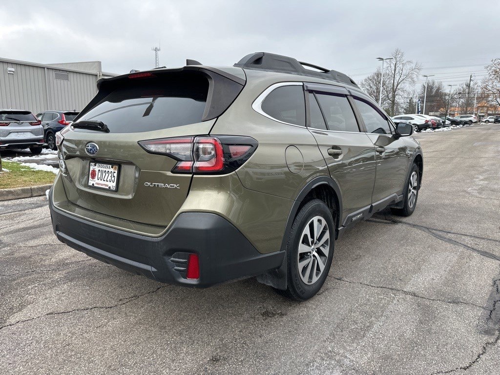 Used 2021 Subaru Outback Premium SUV