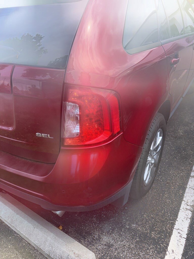 2013 Ford Edge SEL photo 2