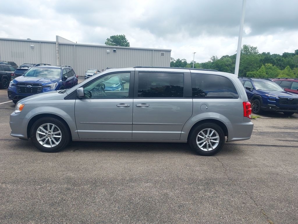 Used 2015 Dodge Grand Caravan SXT Minivan/Van