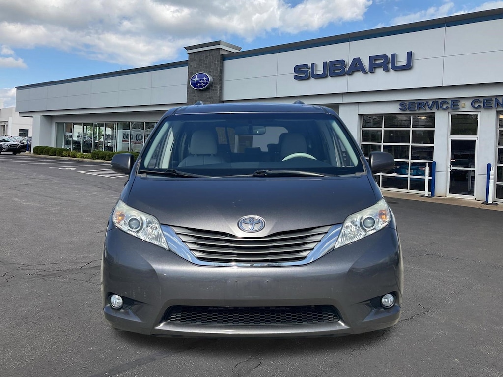 Used 2014 Toyota Sienna XLE Van