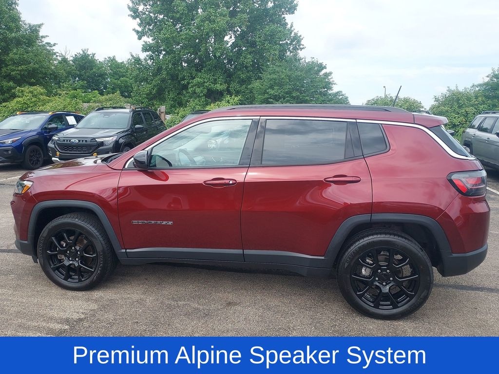 Used 2022 Jeep Compass Latitude Lux SUV