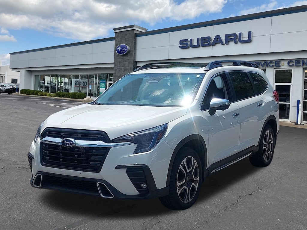 Used 2023 Subaru Ascent Touring 7-Passenger SUV