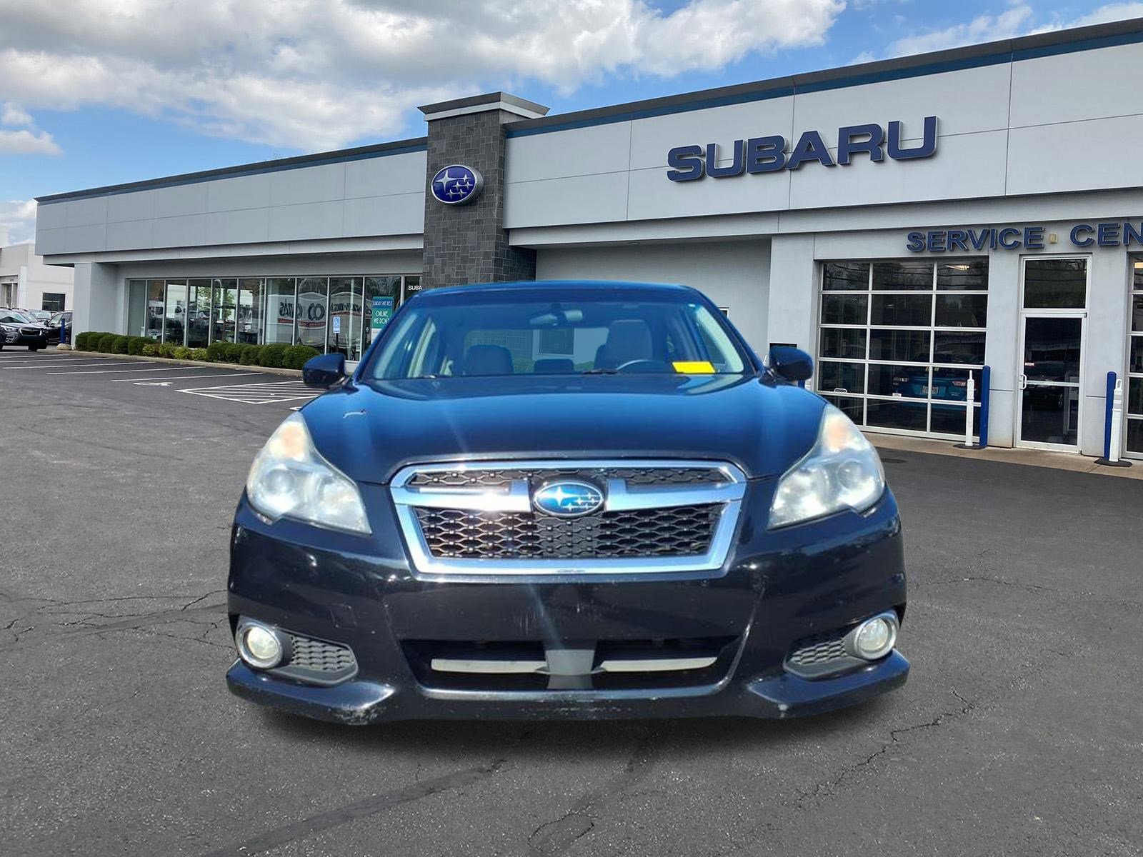 2013 Subaru Legacy 3.6R Limited photo 2