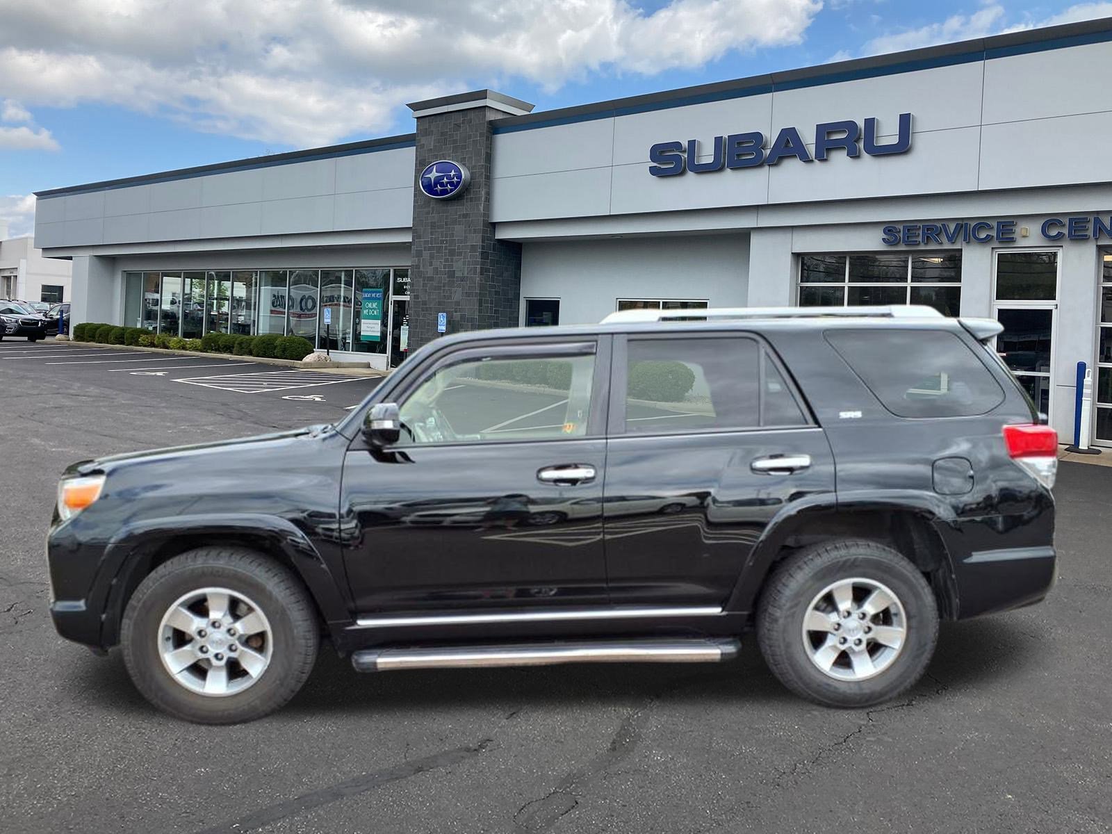 2013 Toyota 4Runner SR5 photo 4