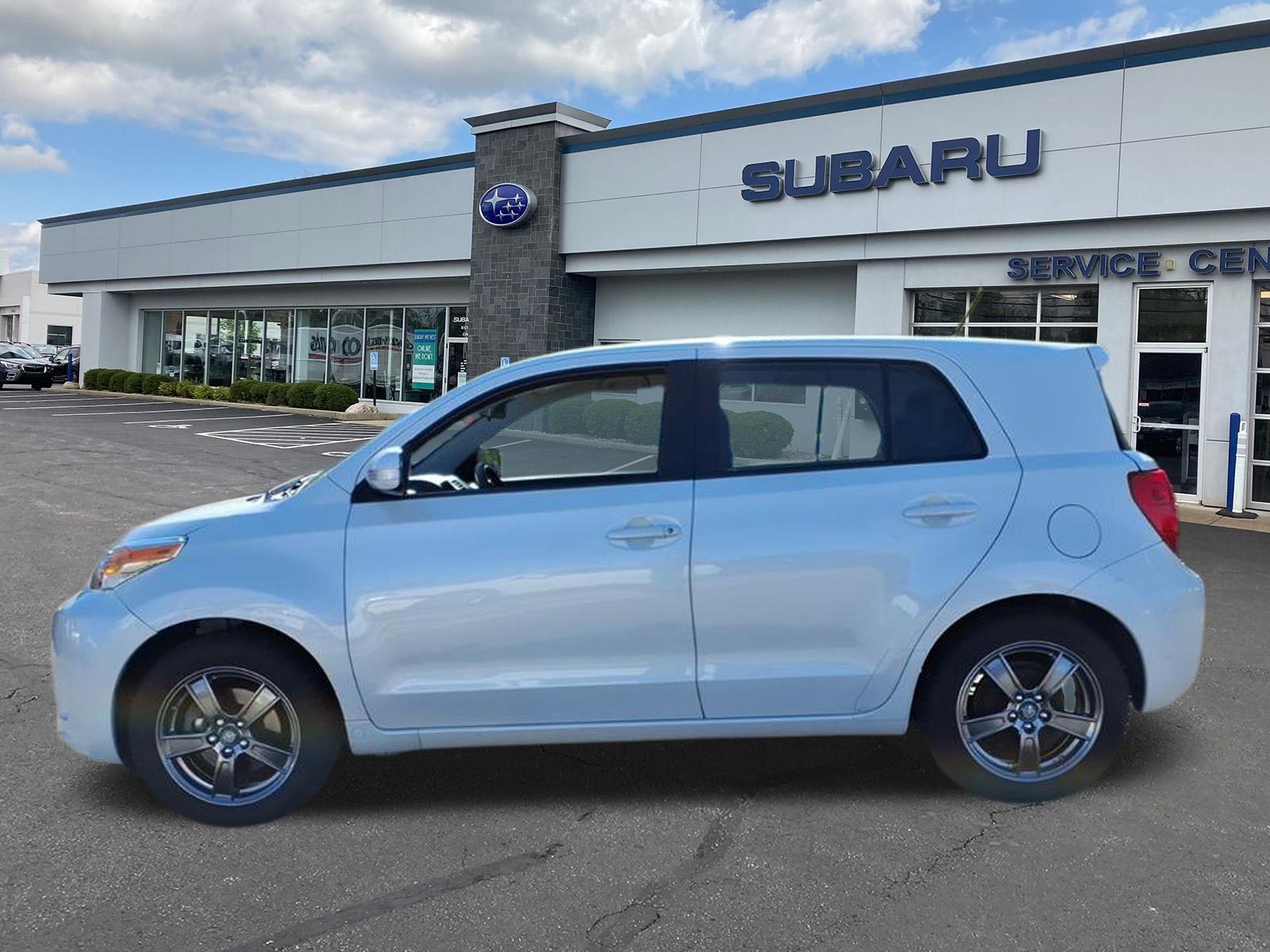 2012 Scion xD photo 4