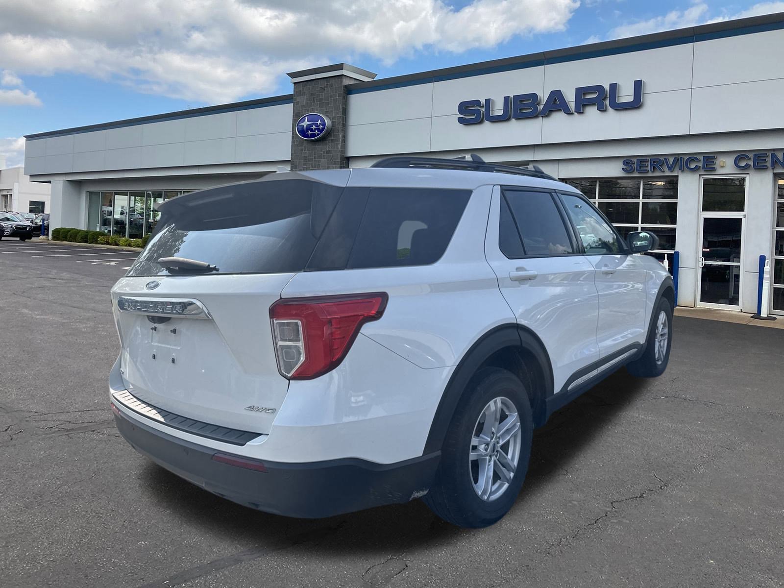 2022 Ford Explorer XLT photo 3