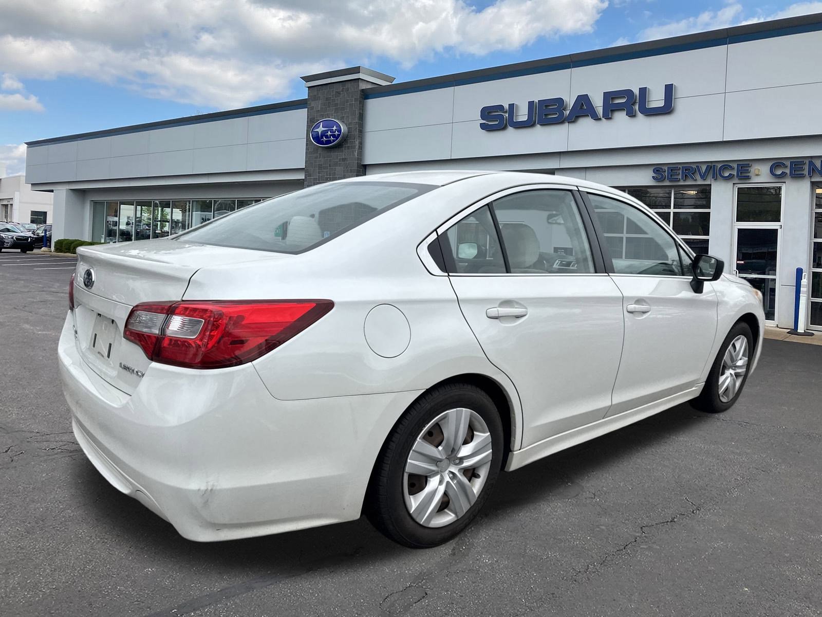 2016 Subaru Legacy 2.5i photo 3