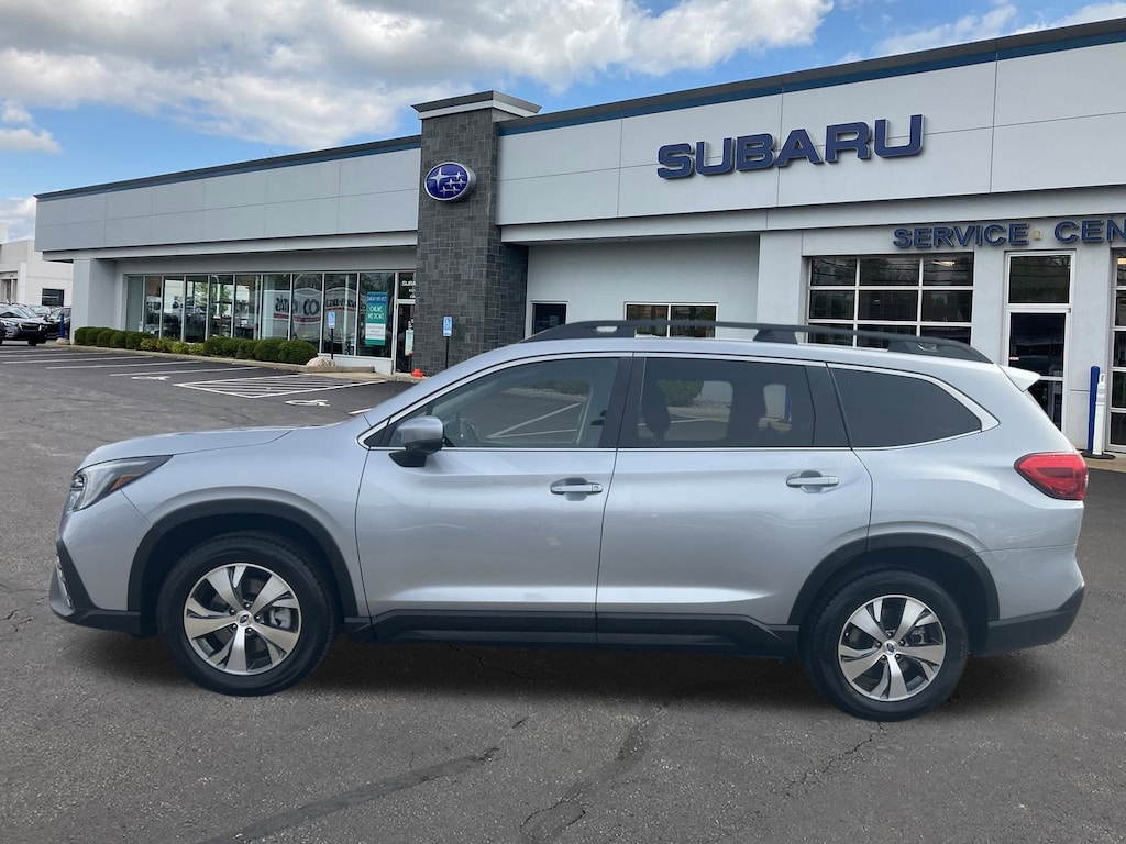 Used 2024 Subaru Ascent Premium 7-Passenger SUV
