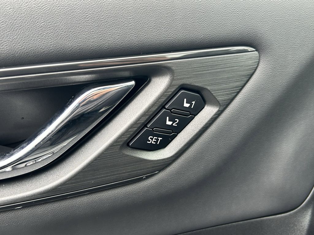 2026 Subaru Outback Touring XT - Photo 21
