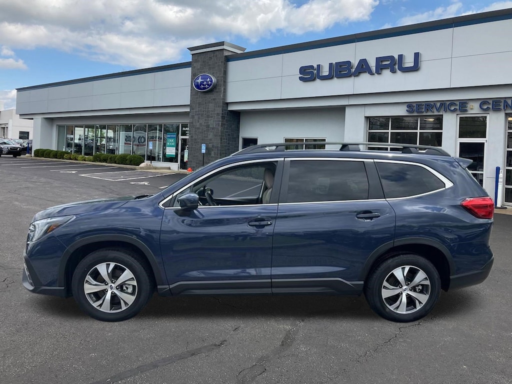 Used 2025 Subaru Ascent Premium 7-Passenger SUV