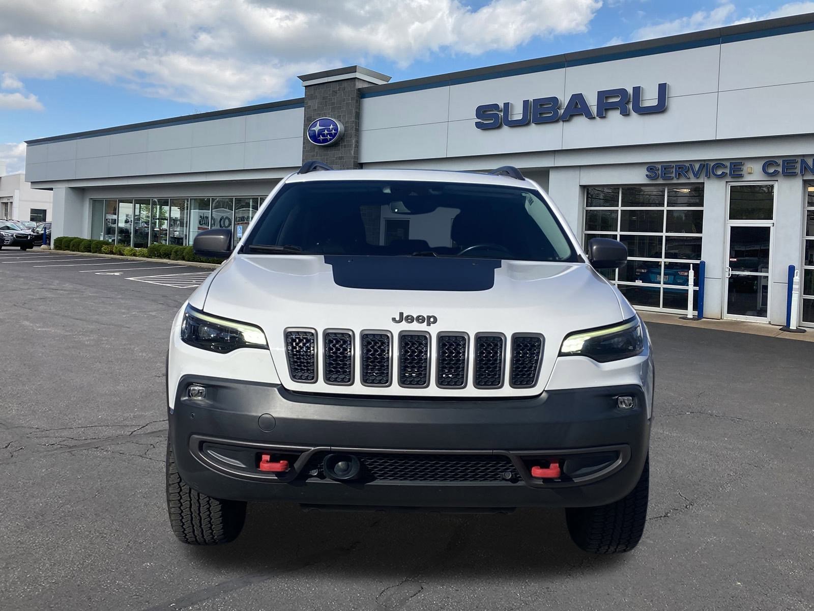 2020 Jeep Cherokee Trailhawk photo 2