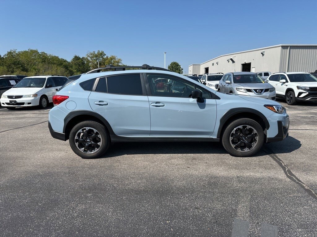 2023 Subaru Crosstrek Base photo 2