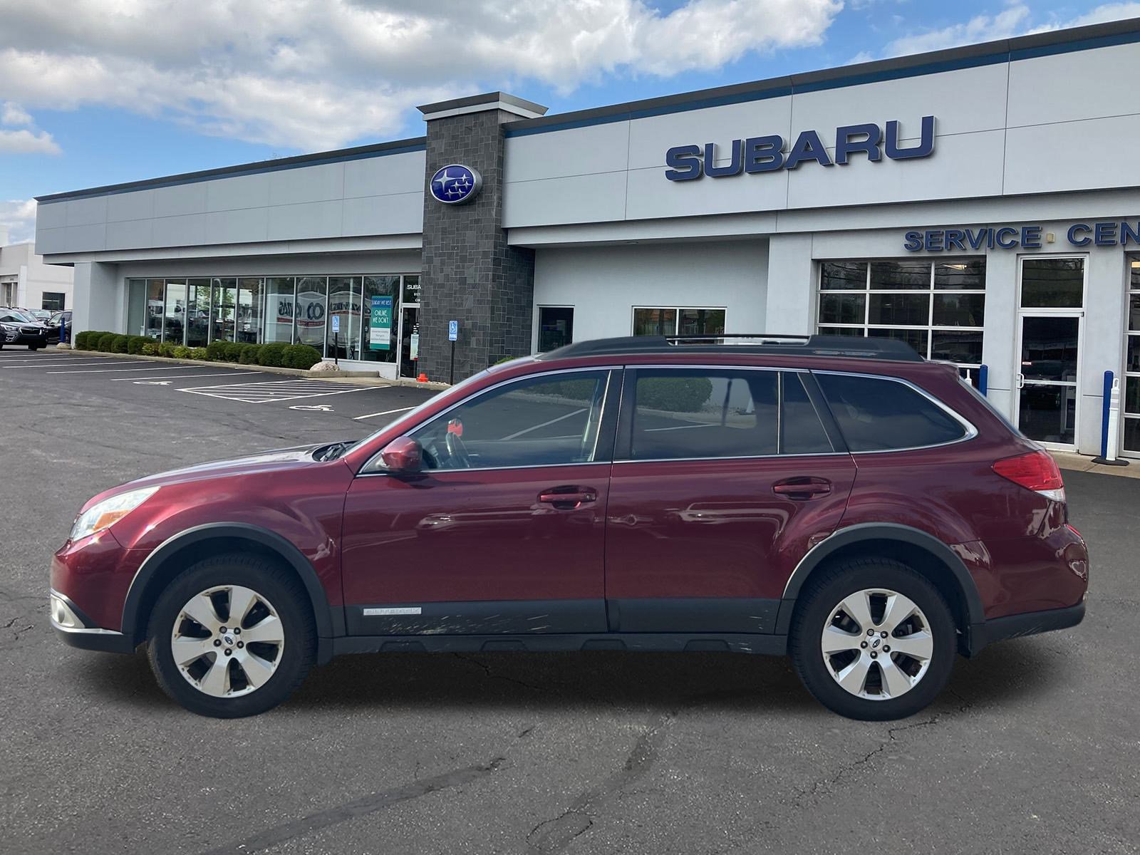 2012 Subaru Outback 2.5i Limited photo 3