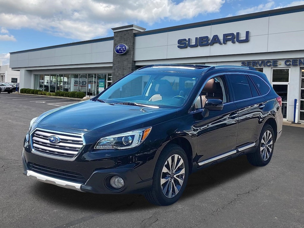 Used 2017 Subaru Outback 3.6R Touring with Starlink SUV