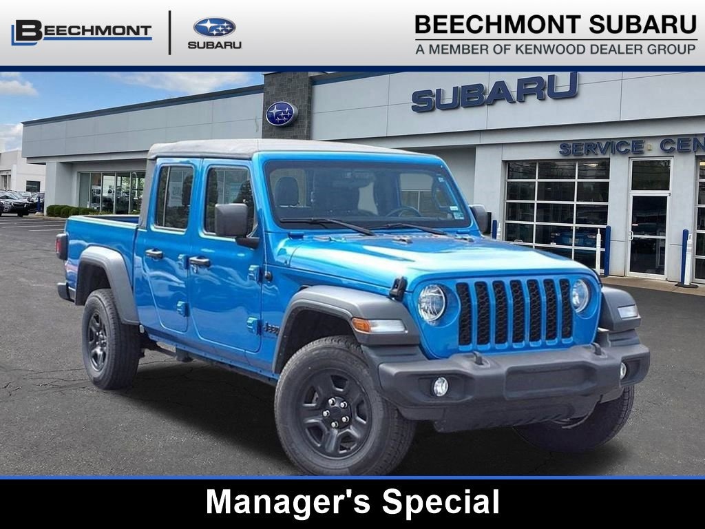 Used 2022 Jeep Gladiator Sport Truck