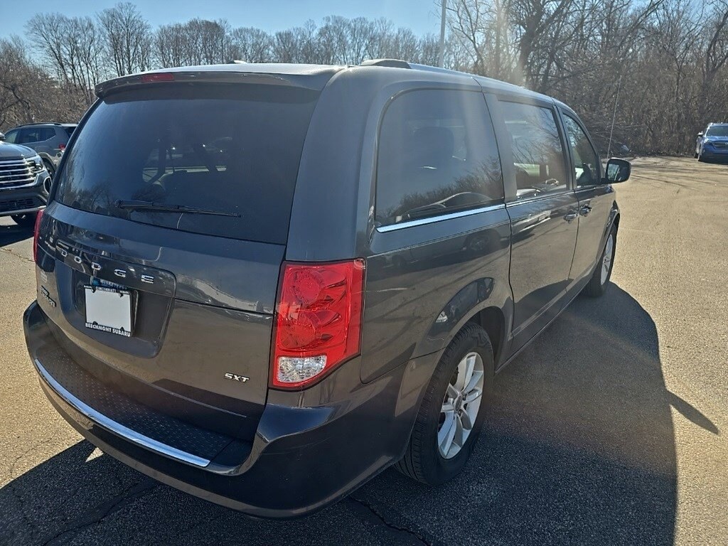 Used 2018 Dodge Grand Caravan SXT Van Passenger Van