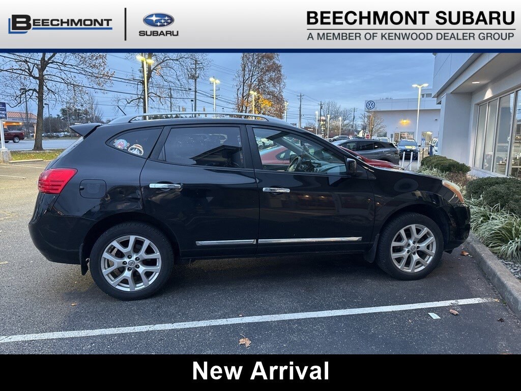 Used 2013 Nissan Rogue SV w/SL Pkg SUV