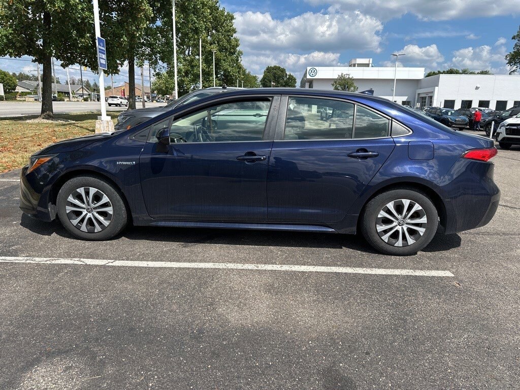 2020 Toyota Corolla Hybrid LE photo 4
