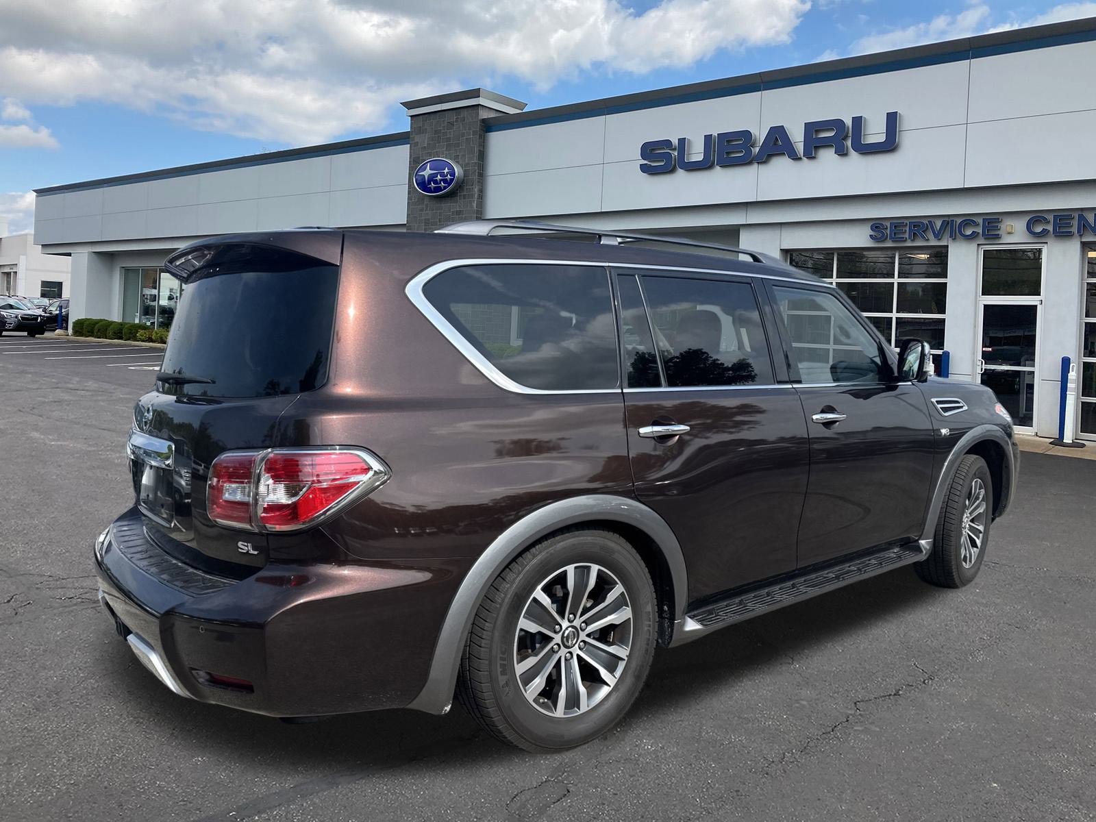 2018 Nissan Armada SL photo 3