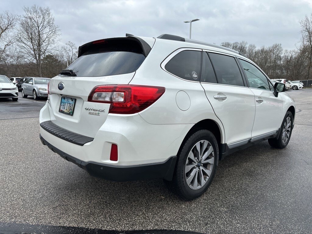 Used 2017 Subaru Outback 2.5i Touring with Starlink SUV