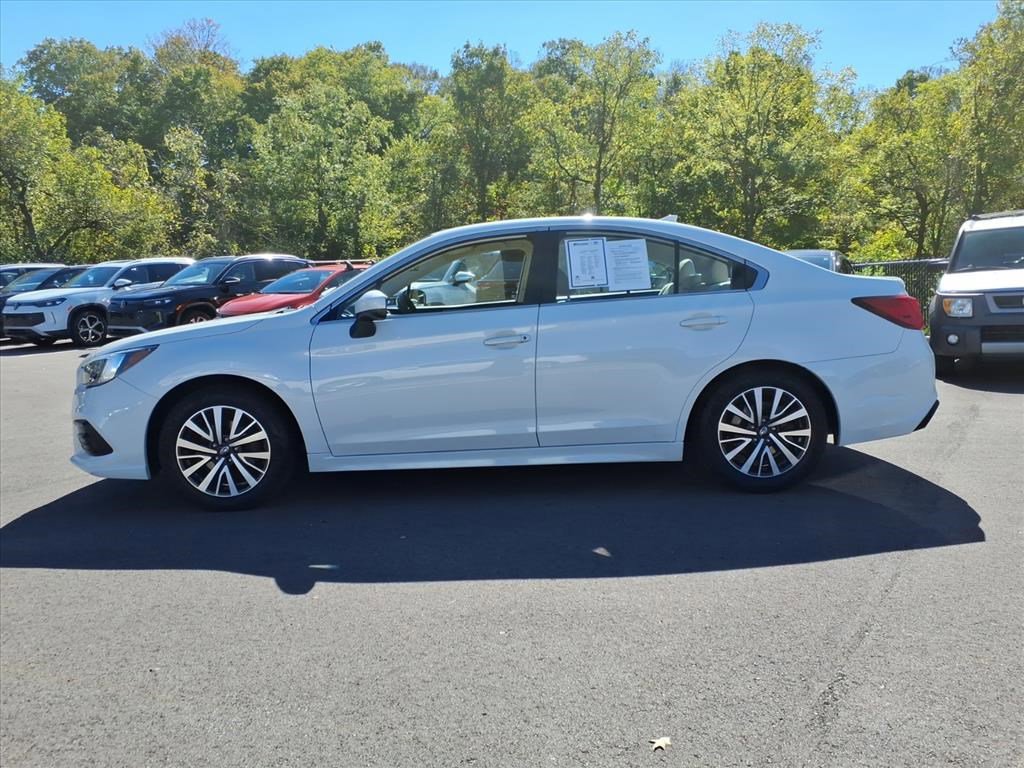 2019 Subaru Legacy 2.5i Premium photo 3