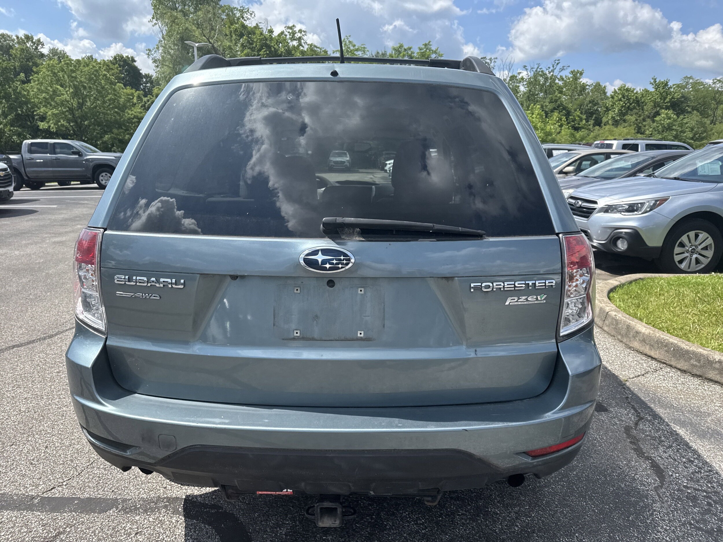 2012 Subaru Forester 2.5X Limited photo 4
