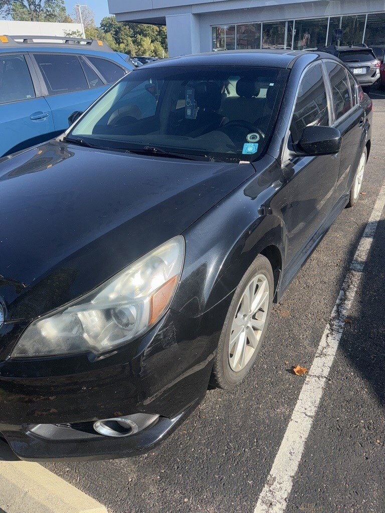 2013 Subaru Legacy 3.6R Limited photo 4