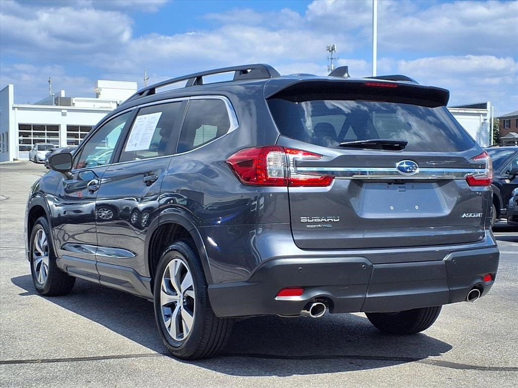 2024 Subaru Ascent Premium photo 3