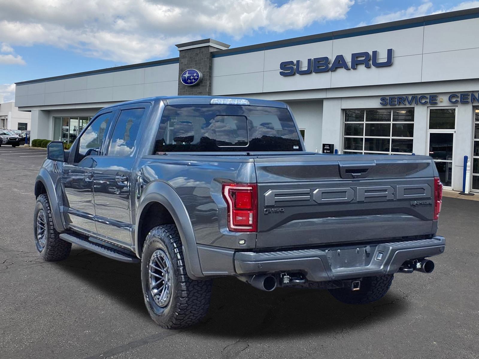 2019 Ford F-150 Raptor photo 2