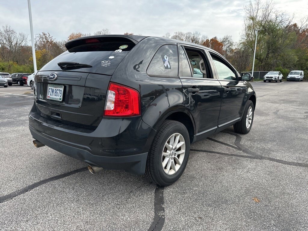 2013 Ford Edge SE photo 3