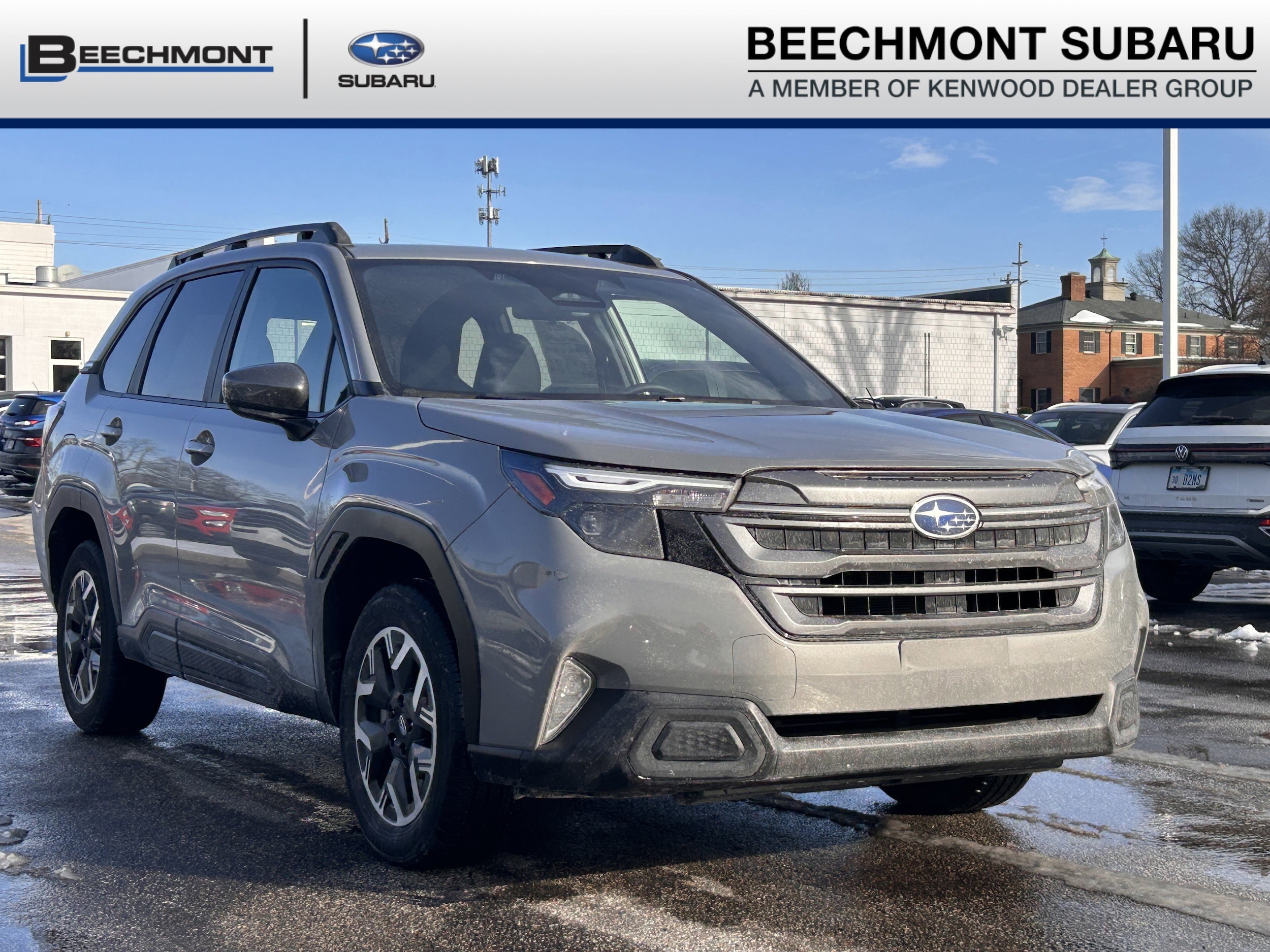 2025 Subaru Forester Premium's photo