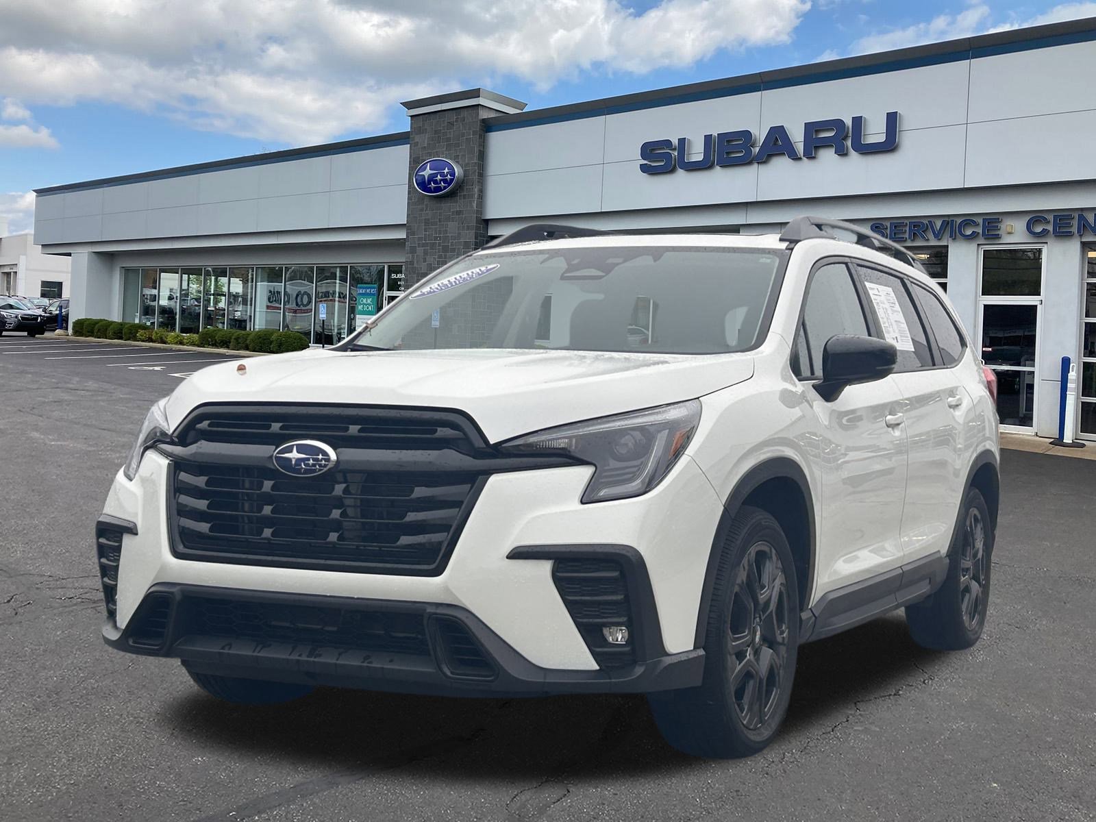 2024 Subaru Ascent Onyx Edition photo 3