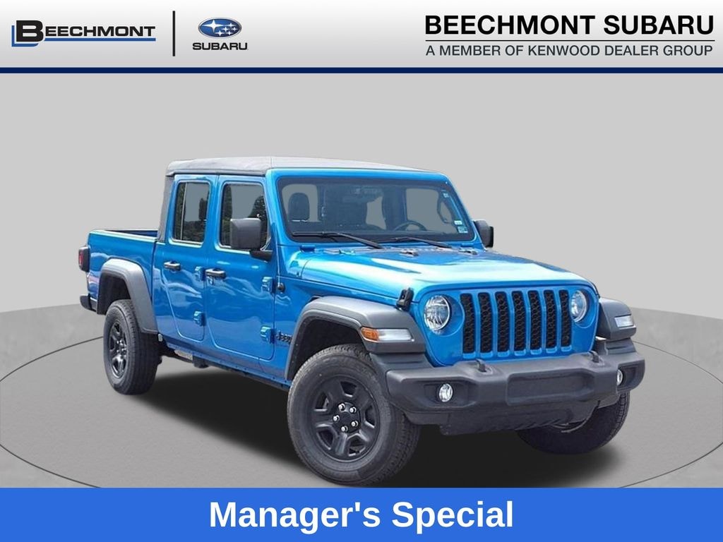 Used 2022 Jeep Gladiator Sport Truck