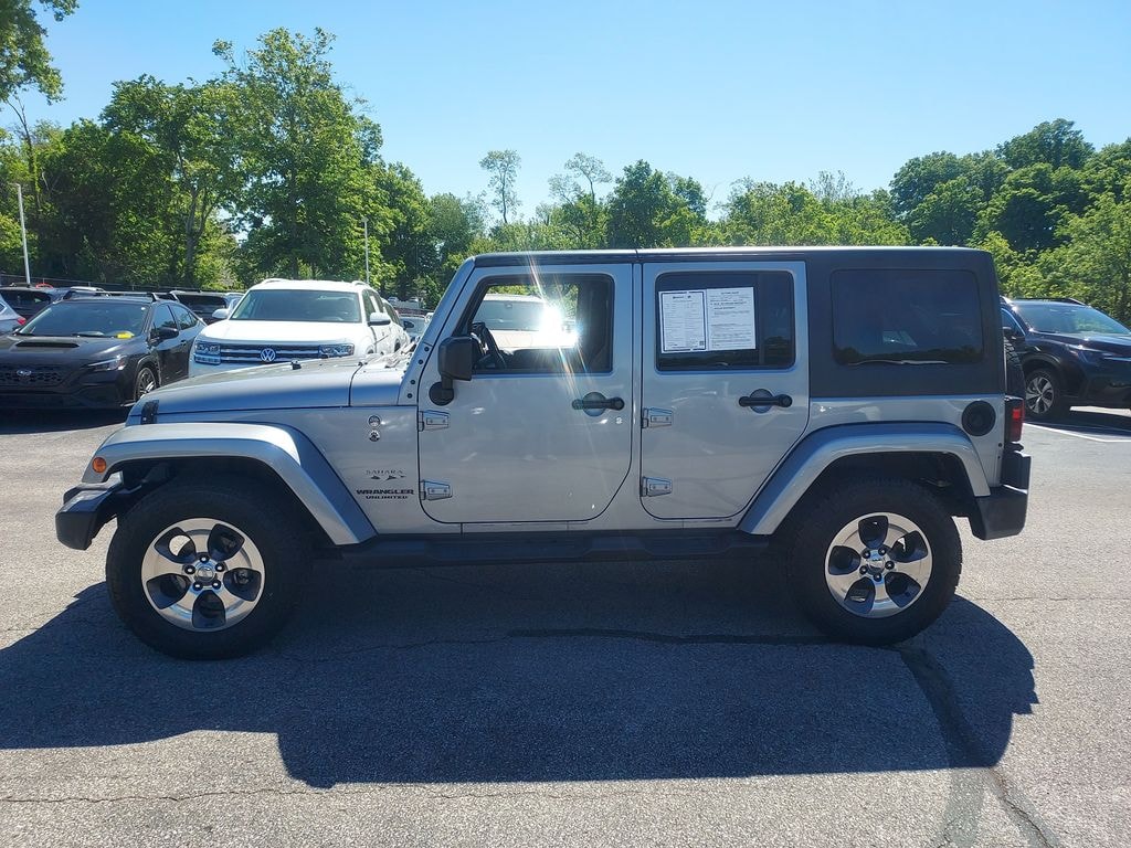 Used 2016 Jeep Wrangler Unlimited Sahara SUV