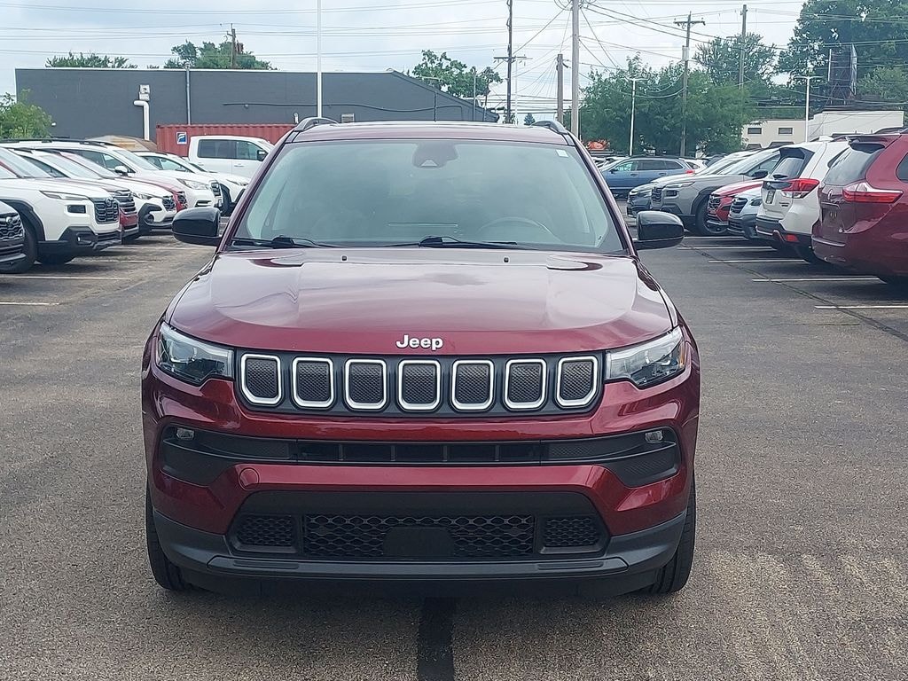 Used 2022 Jeep Compass Latitude Lux SUV