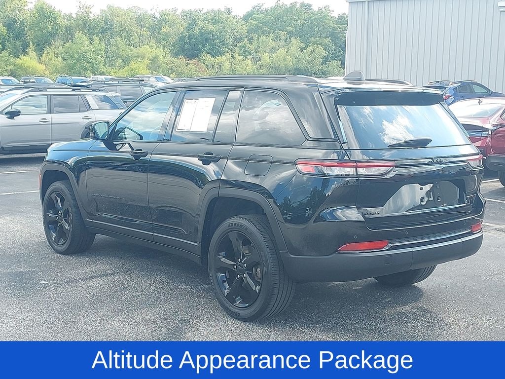 Used 2023 Jeep Grand Cherokee Altitude X SUV
