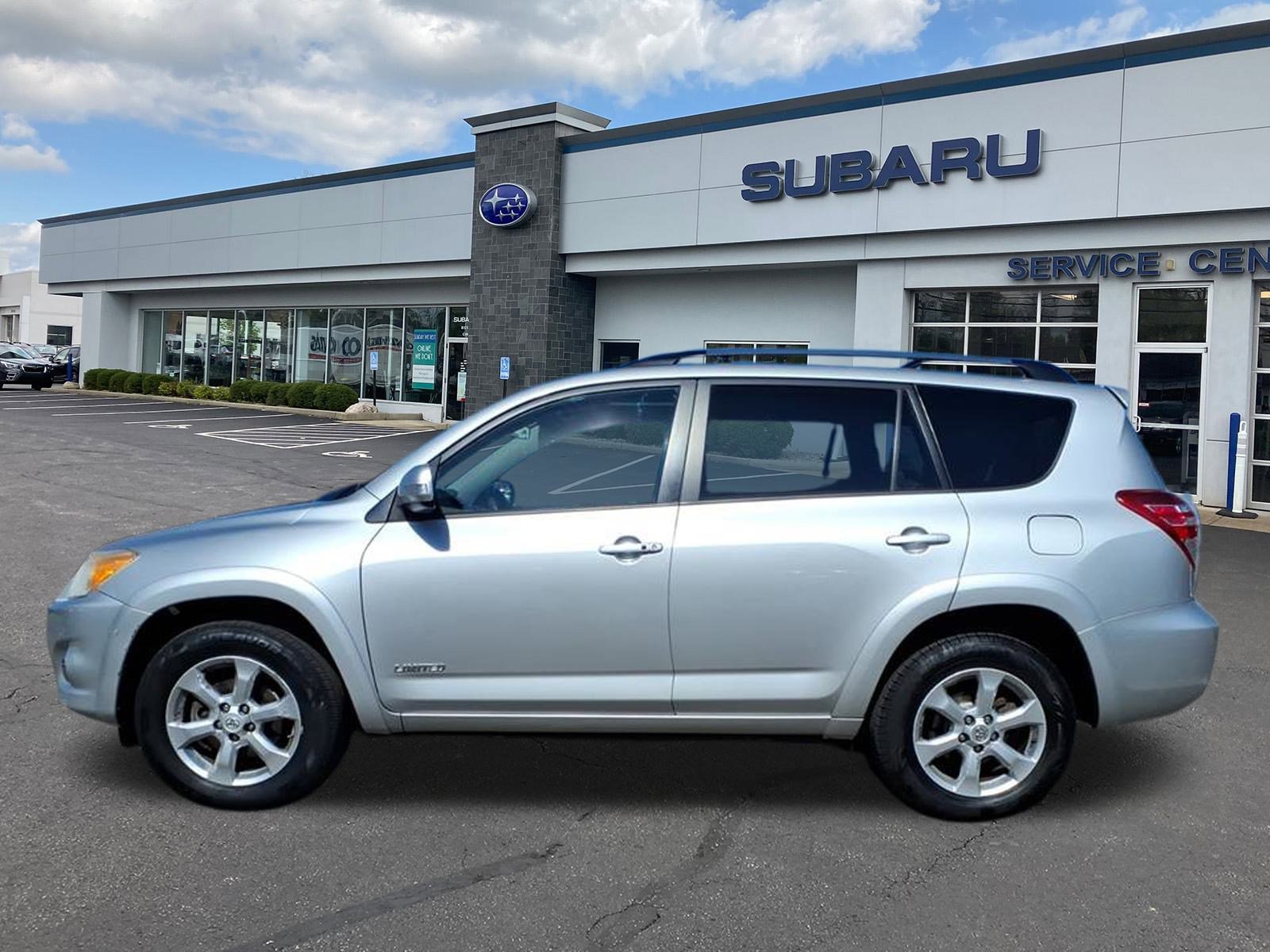 2009 Toyota RAV4 Limited photo 4