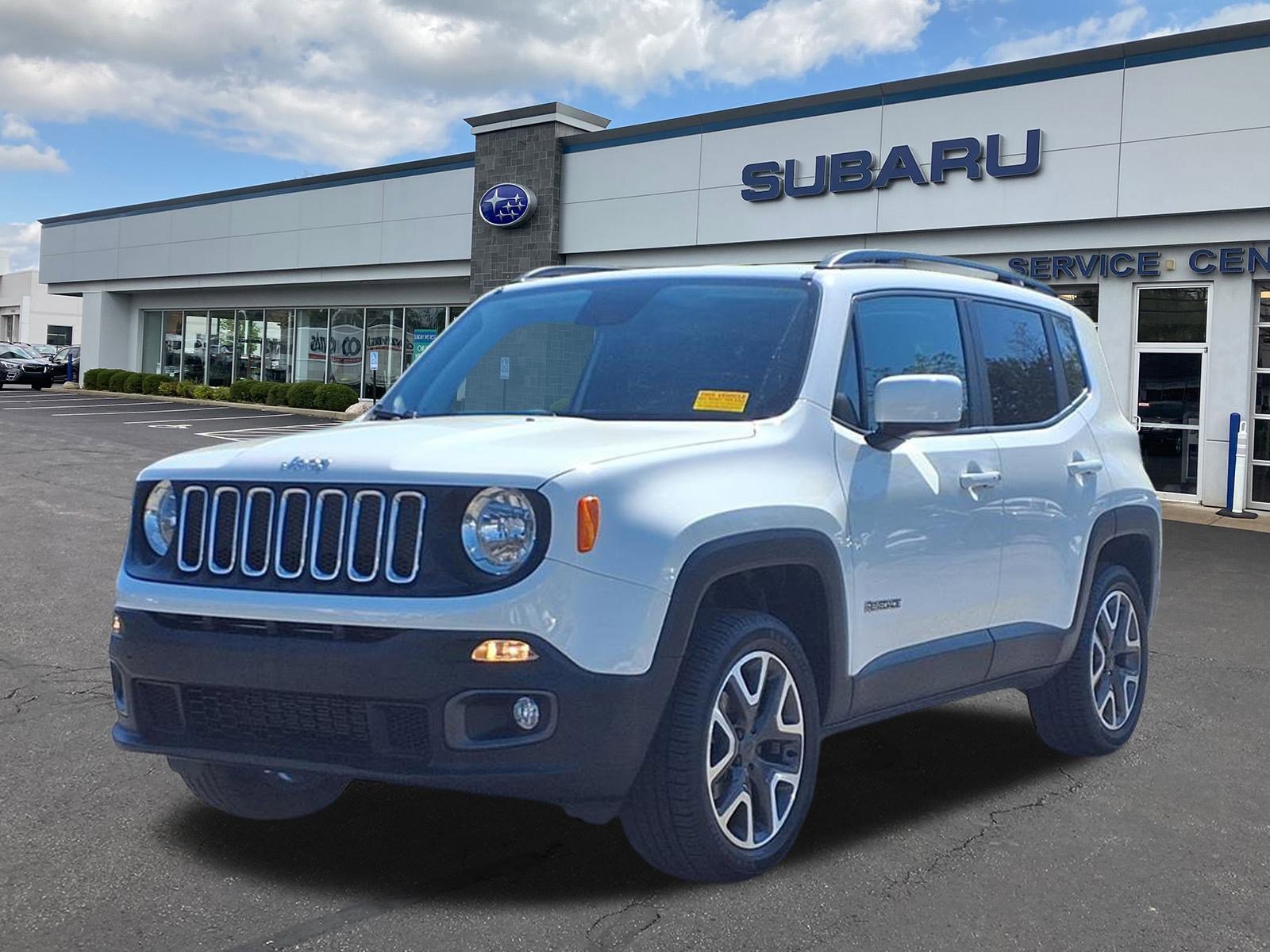 2018 Jeep Renegade Latitude North Edition photo 2
