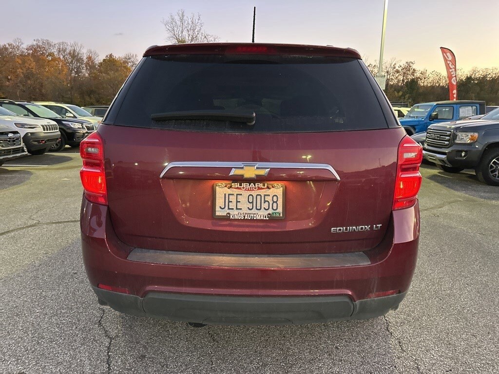 2016 Chevrolet Equinox LT photo 4
