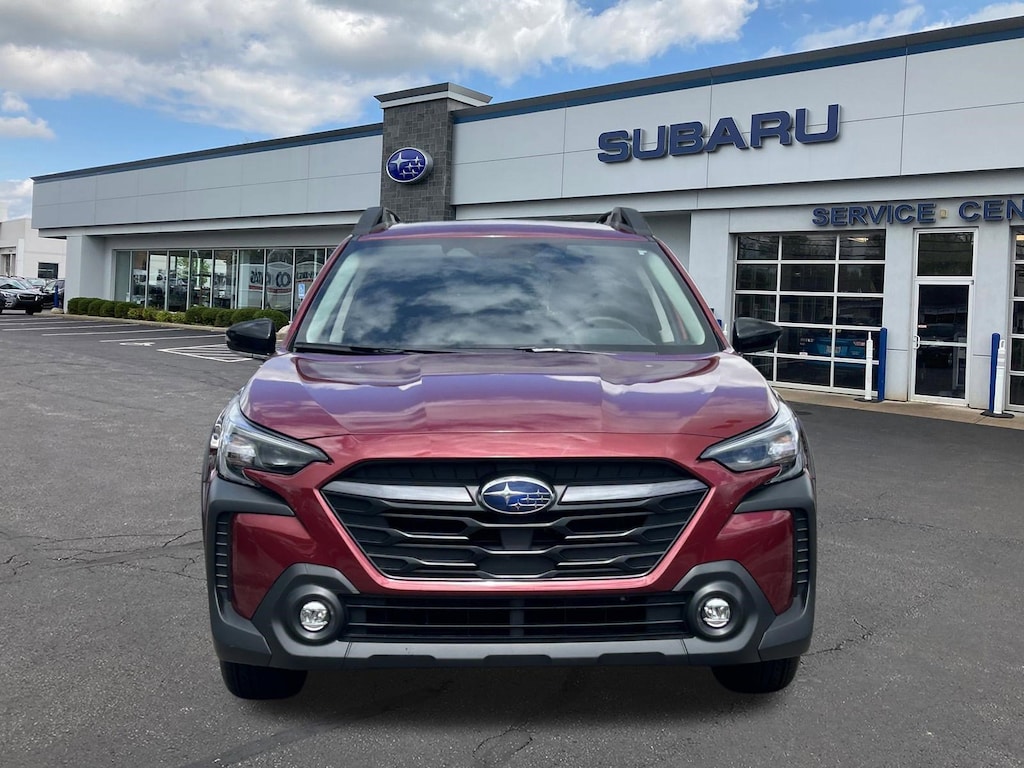 Used 2025 Subaru Outback Premium SUV