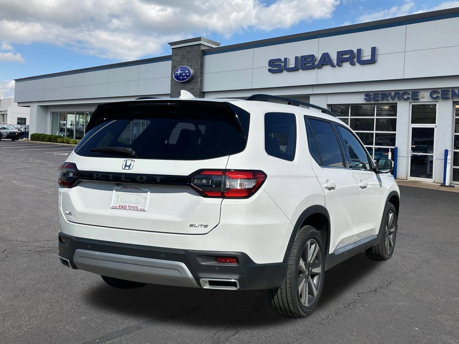 2023 Honda Pilot Elite - Photo 7