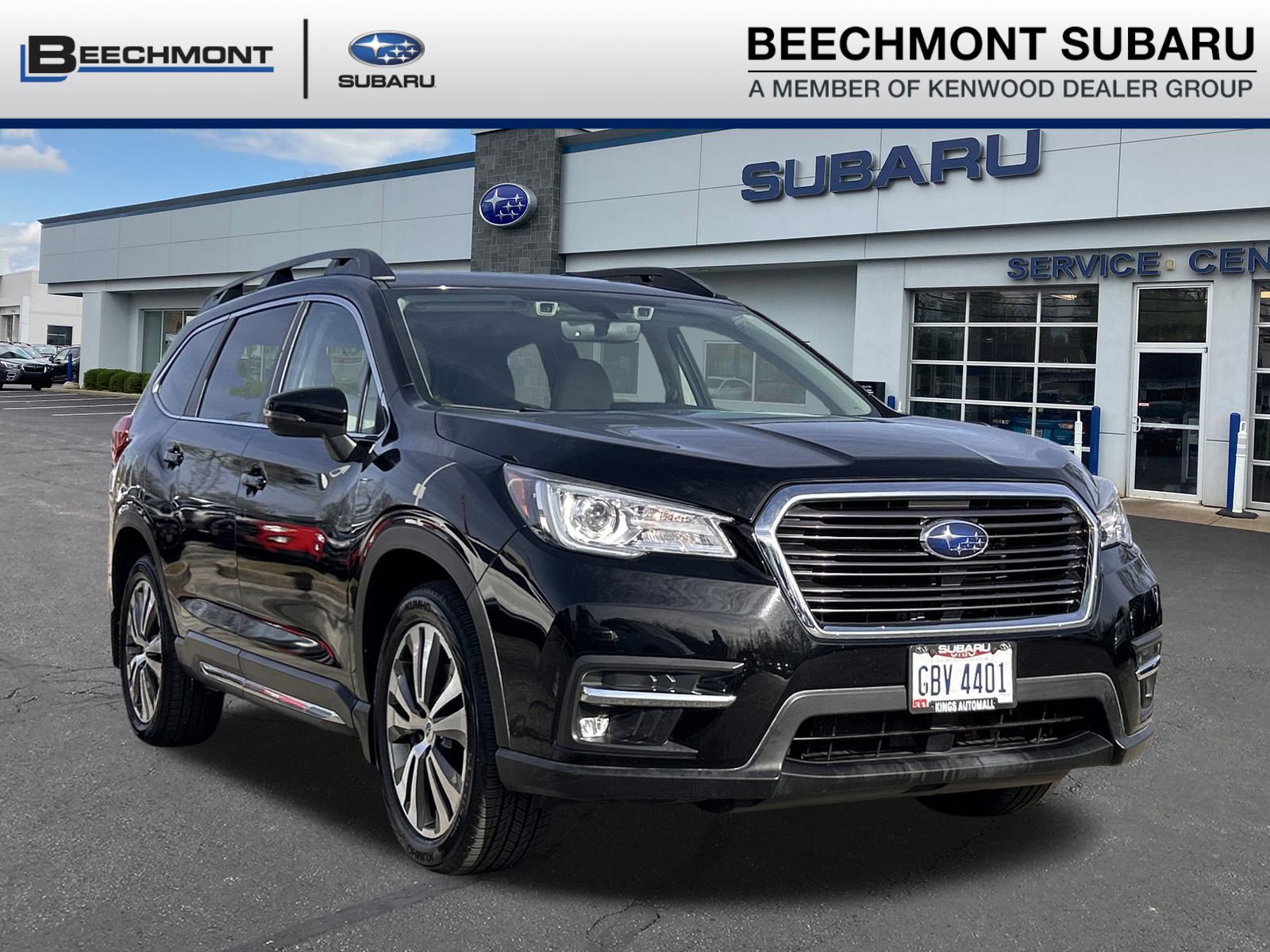2019 Subaru Ascent Limited's photo