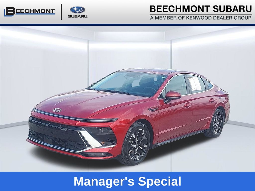 Featured 2024 Hyundai Sonata SEL Sedan for sale in Cincinnati OH