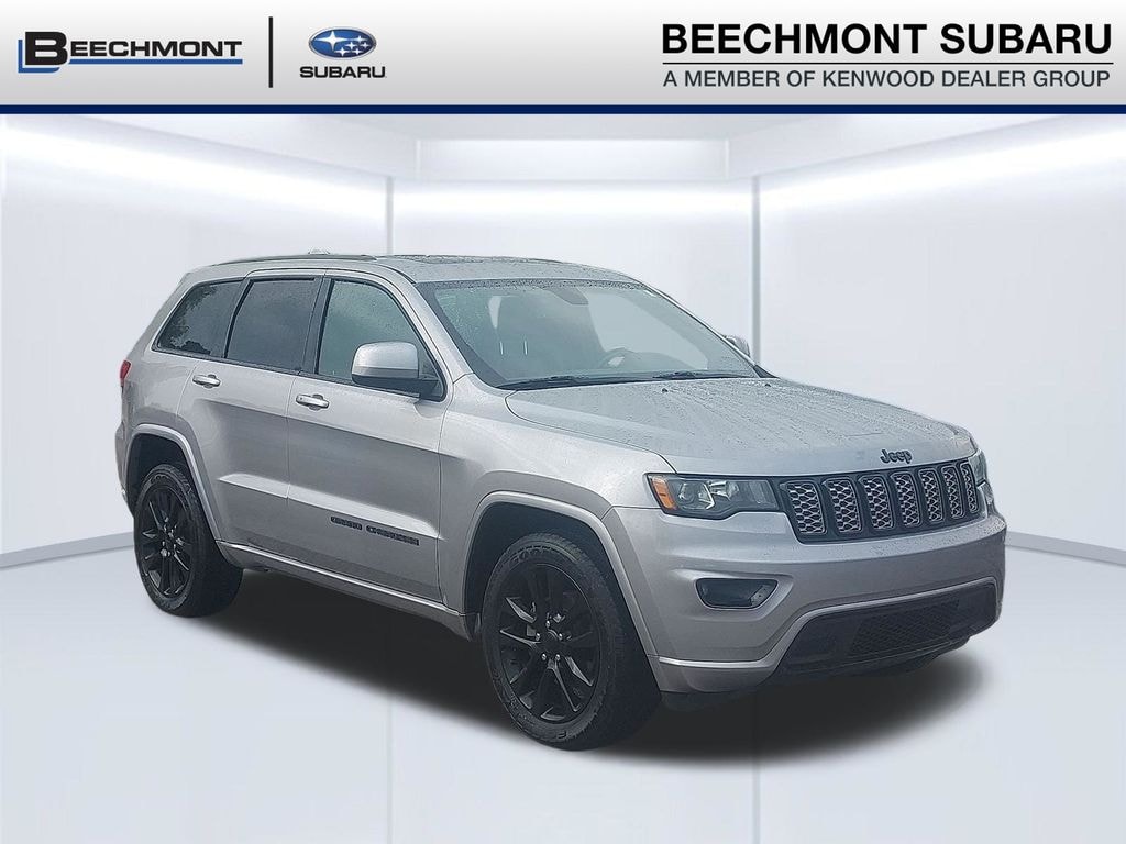 Used 2018 Jeep Grand Cherokee Altitude SUV