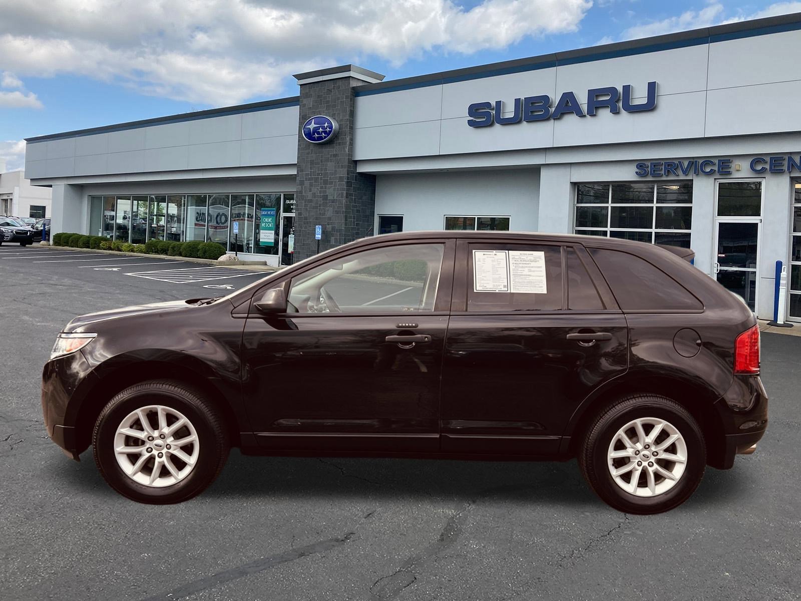 2013 Ford Edge SE photo 4