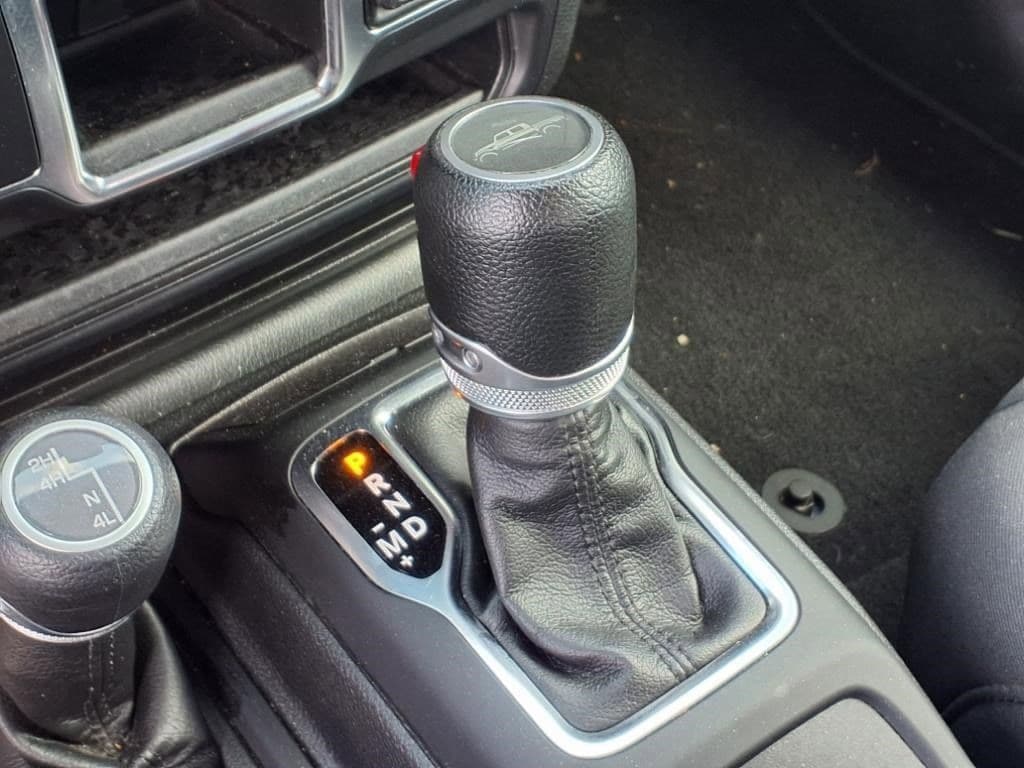 2022 Jeep Gladiator Sport - Photo 20