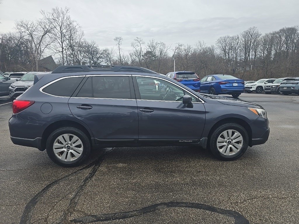 Used 2017 Subaru Outback 2.5i Premium with SUV