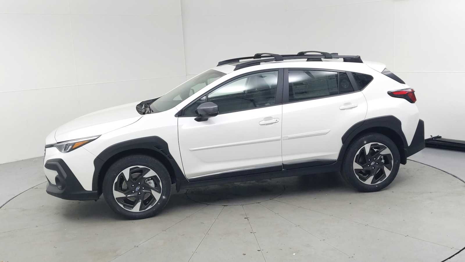 2025 Subaru Crosstrek Limited photo 4