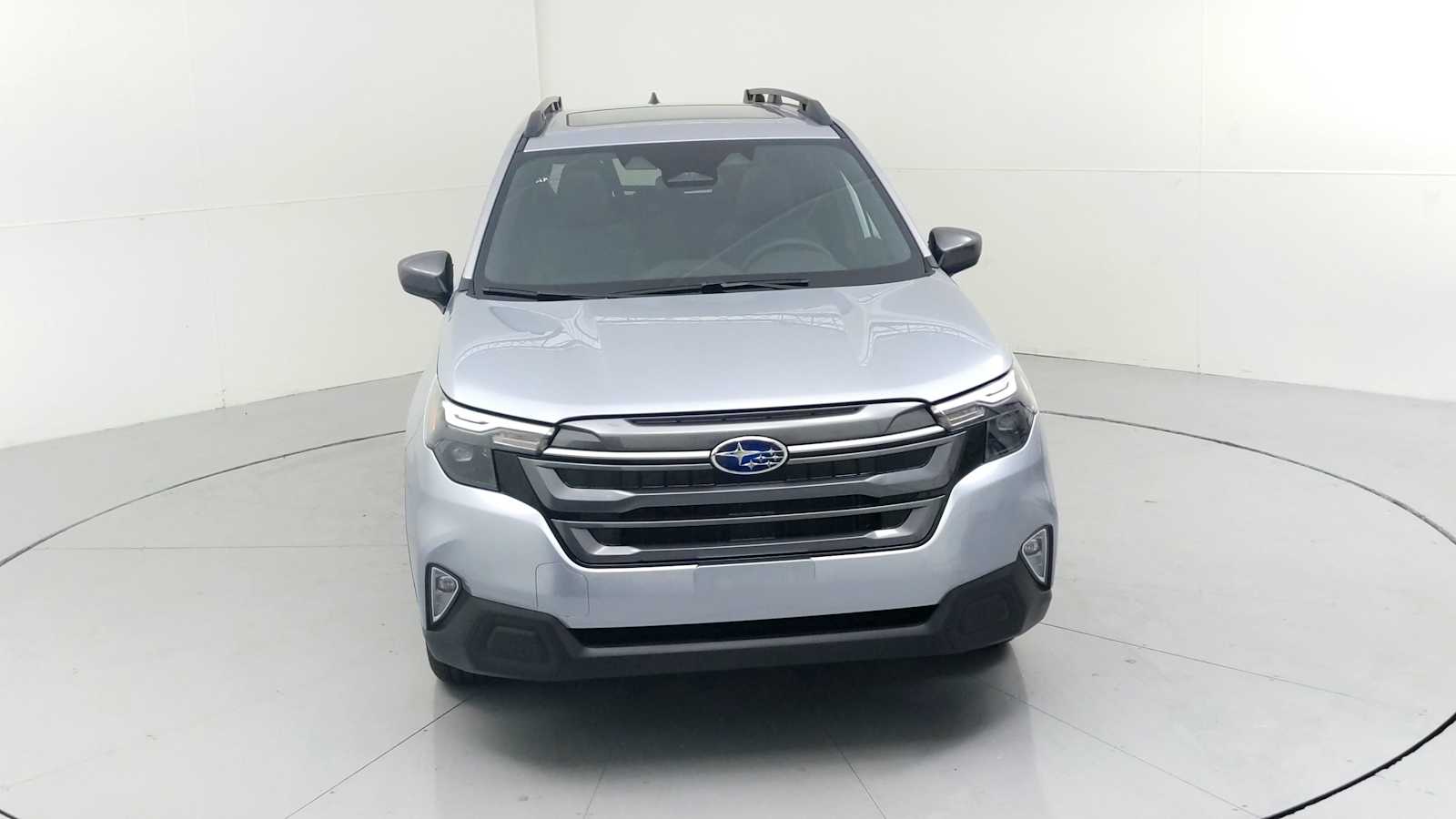 2025 Subaru Forester Premium photo 2