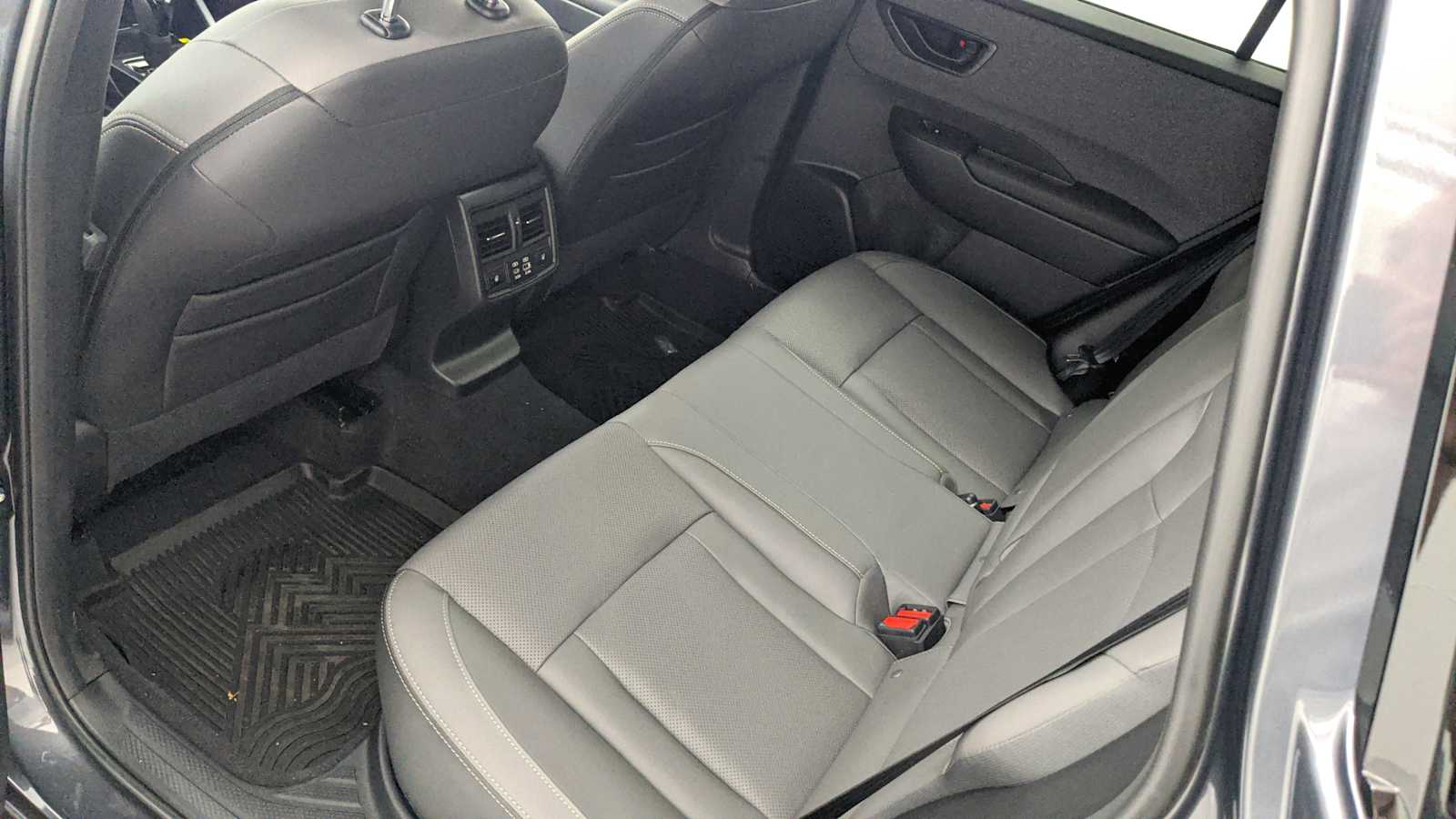 2026 Subaru Outback Limited - Photo 21